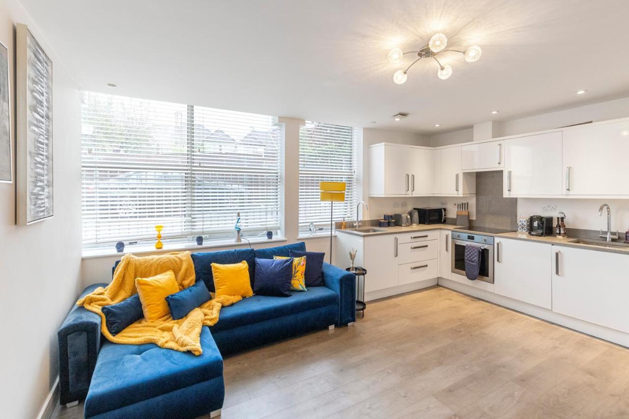 Modern Flat In Central Golders Green Лондон Экстерьер фото
